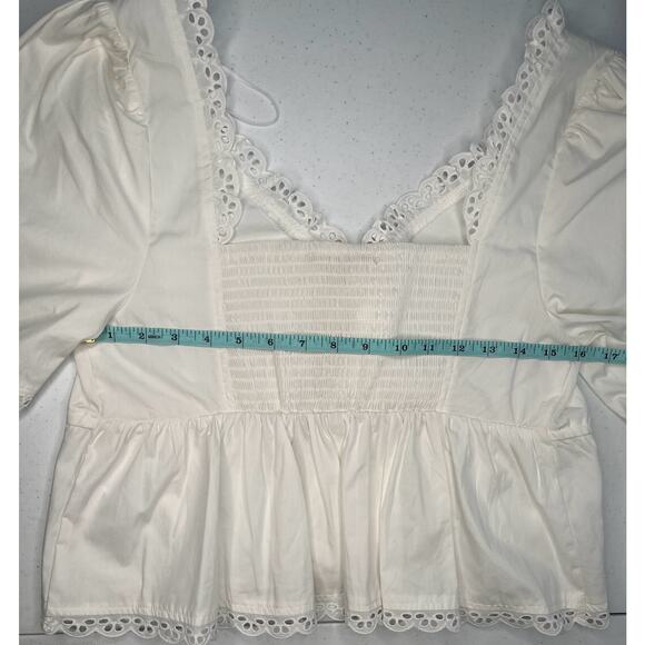 Chelsea & Violet women's white eyelet blouse short sleeve crop top v-neck M NWT - Picture 13 of 15